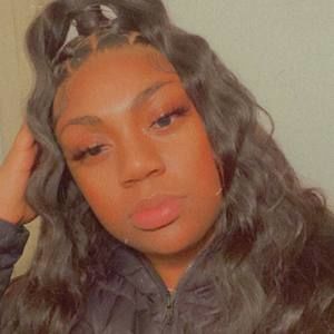 Meet your Posher, Dejunayy